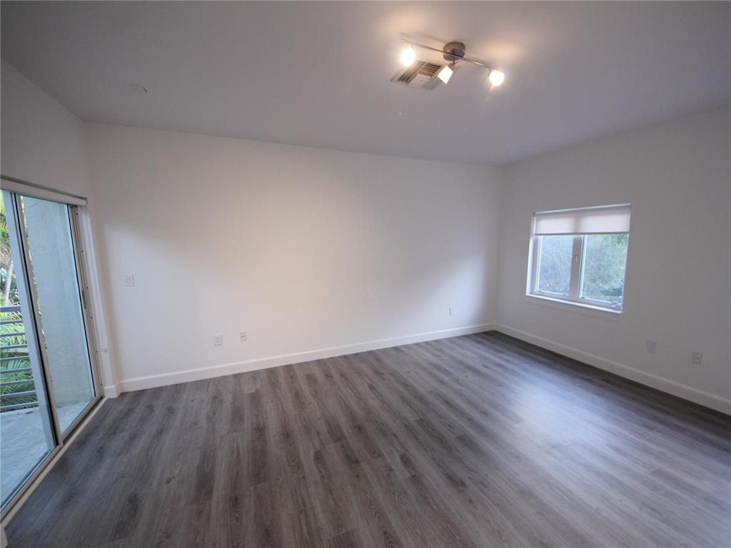 Two Stallions Estates - Residential Lease