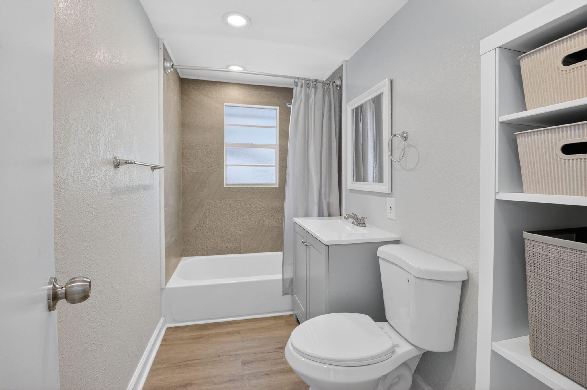 DELRAY TOWN OF - Residential Lease