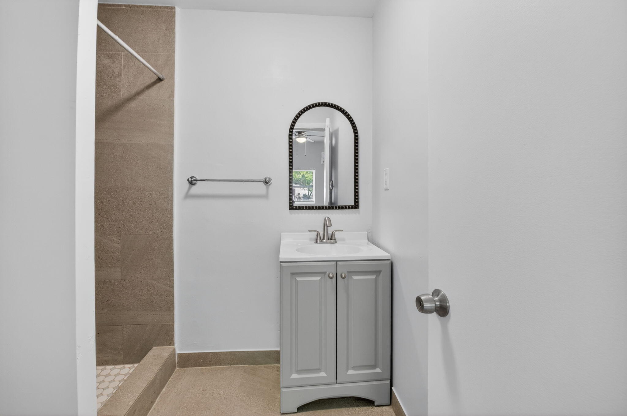 DELRAY TOWN OF - Residential Lease
