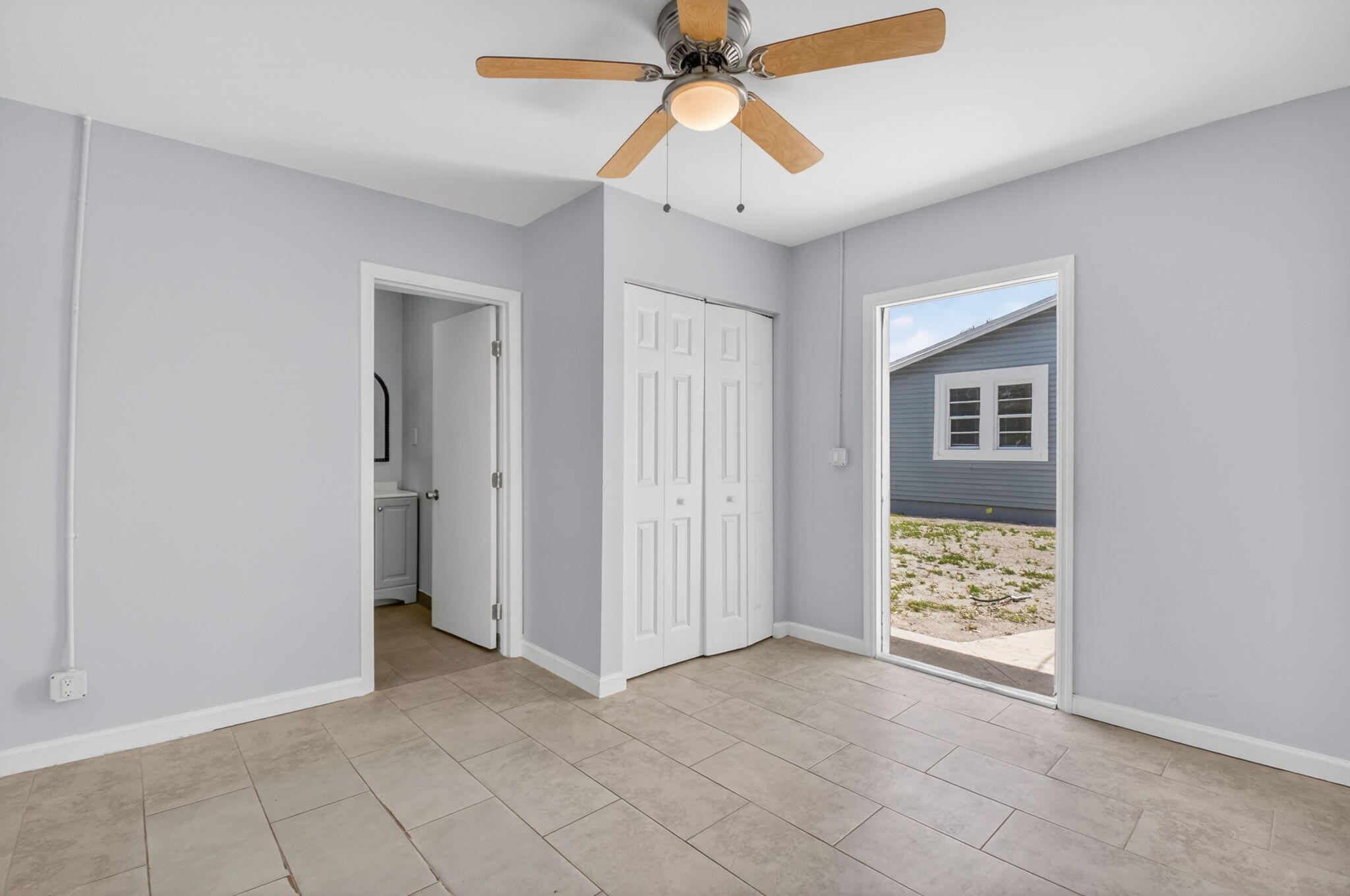 DELRAY TOWN OF - Residential Lease