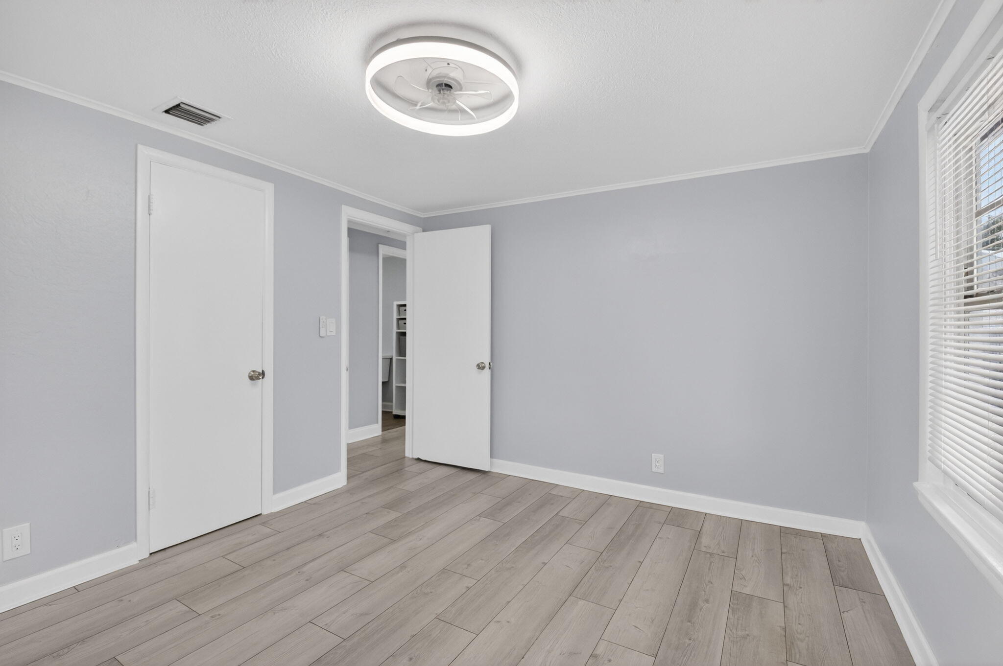 DELRAY TOWN OF - Residential Lease