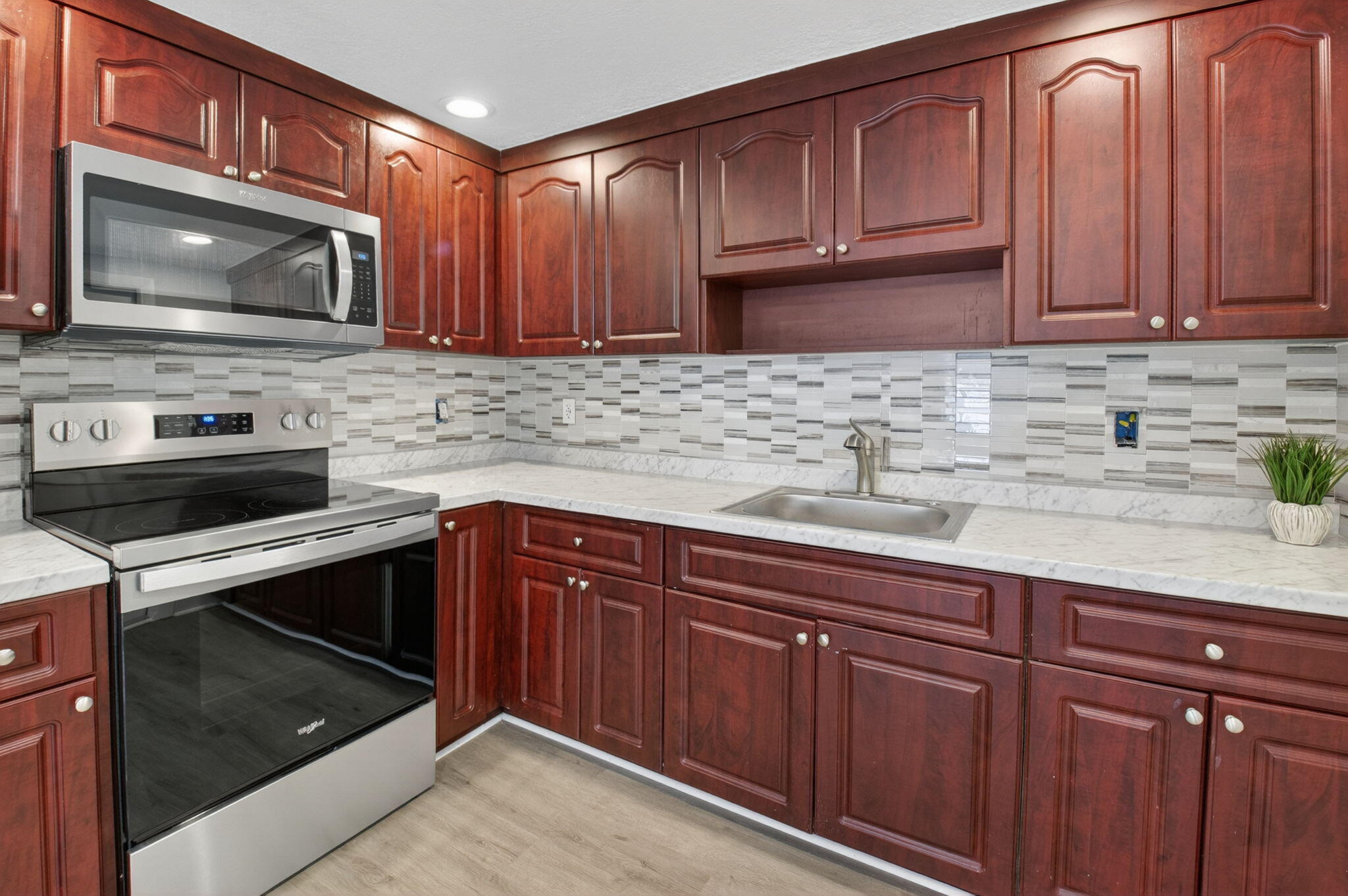DELRAY TOWN OF - Residential Lease