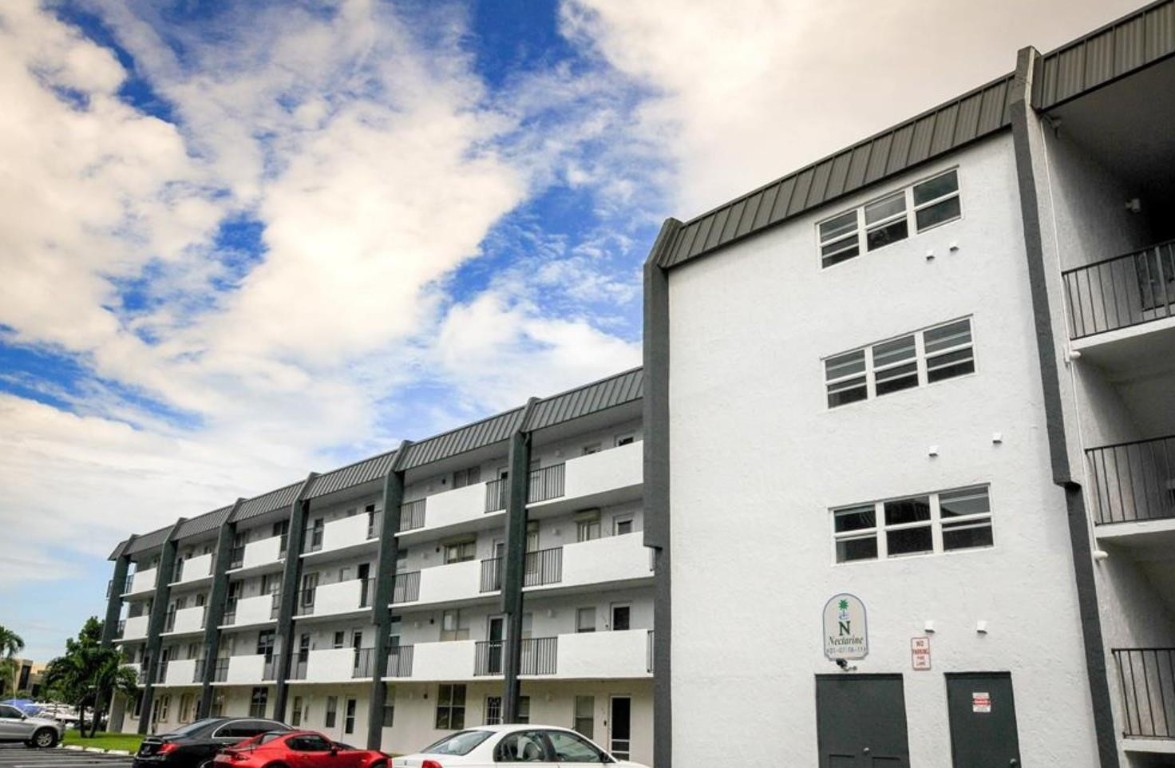 777 S Federal Highway N309