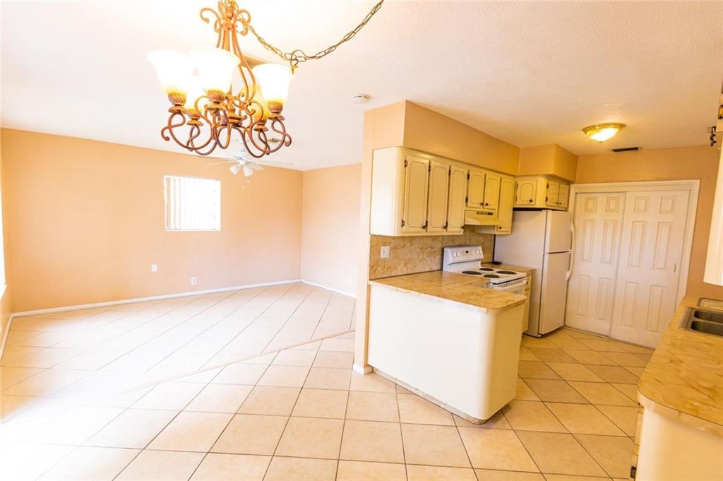 Carver Heights First Add - Residential