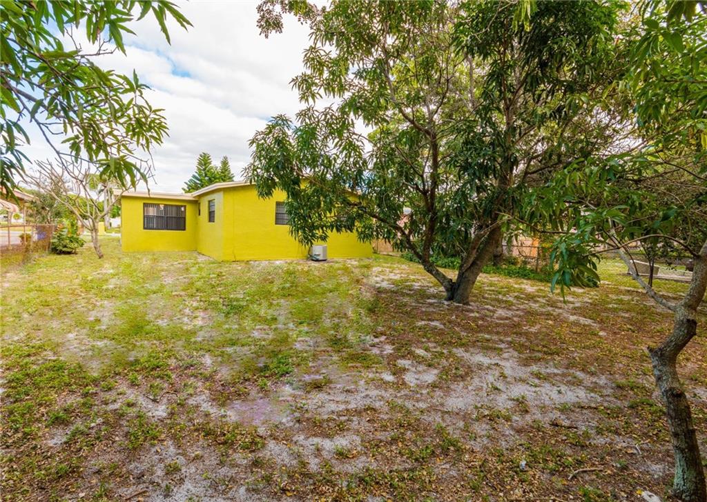 Carver Heights First Add - Residential