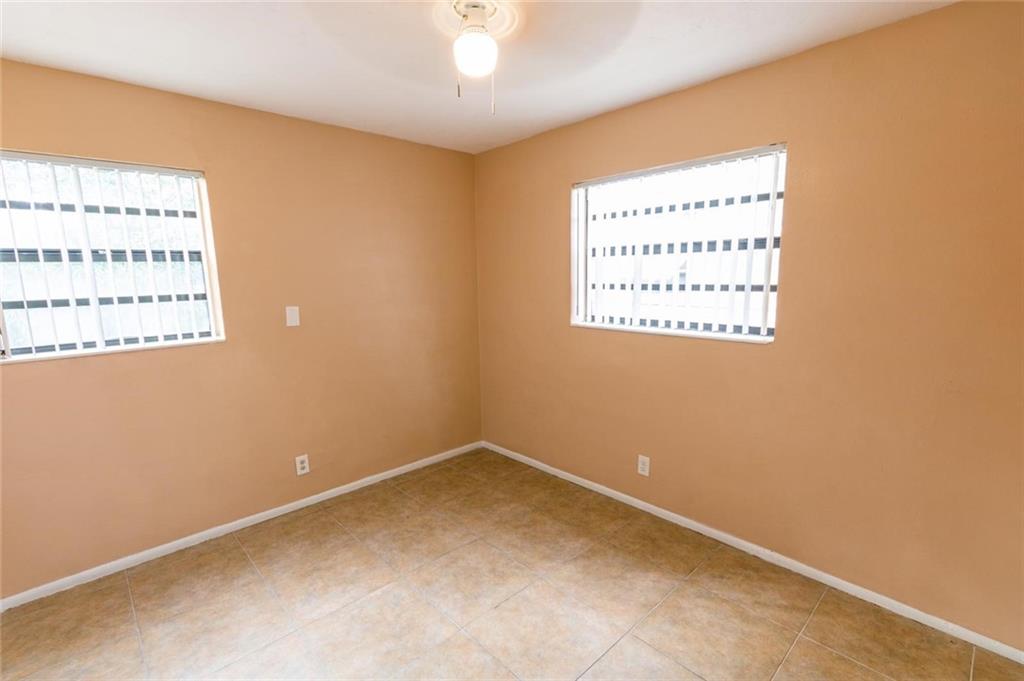 Carver Heights First Add - Residential
