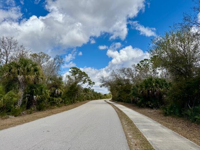 Tee and Green Estates 1st Add - Land