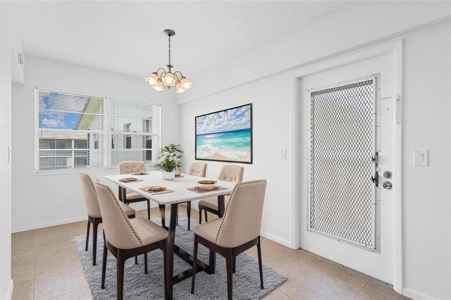 410 Fanshaw J 410, Boca Raton, FL, 33434/$134,000 3 410 Fanshaw J 410