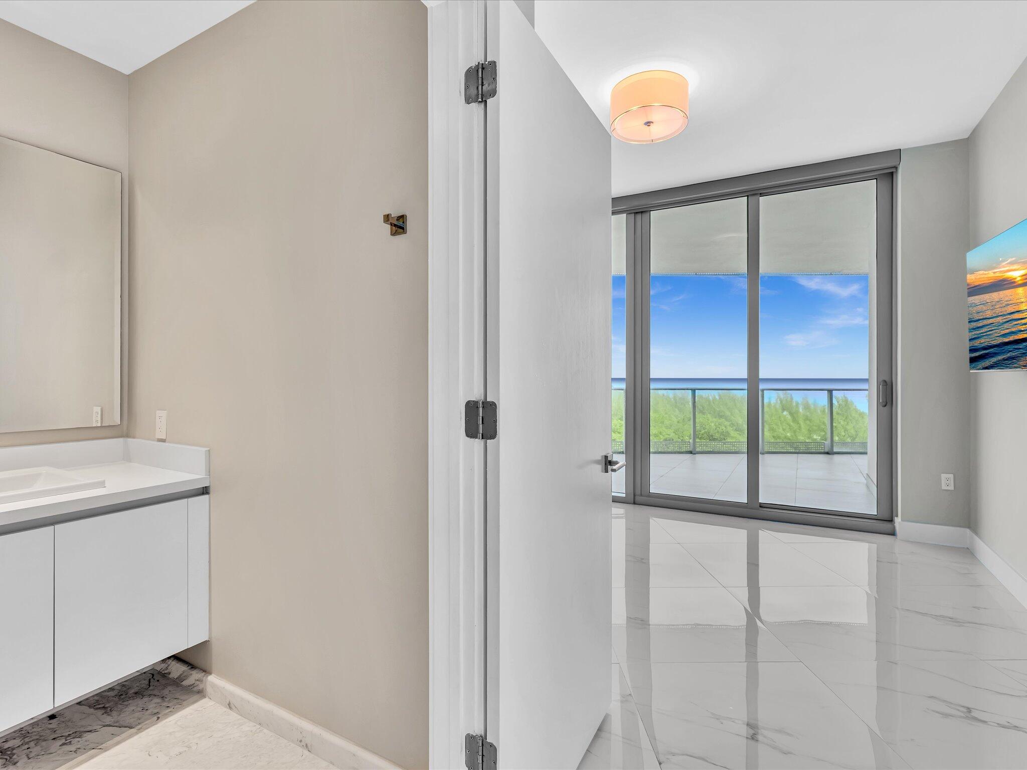 PARAMOUNT FT LAUDERDALE CONDO - Residential Lease