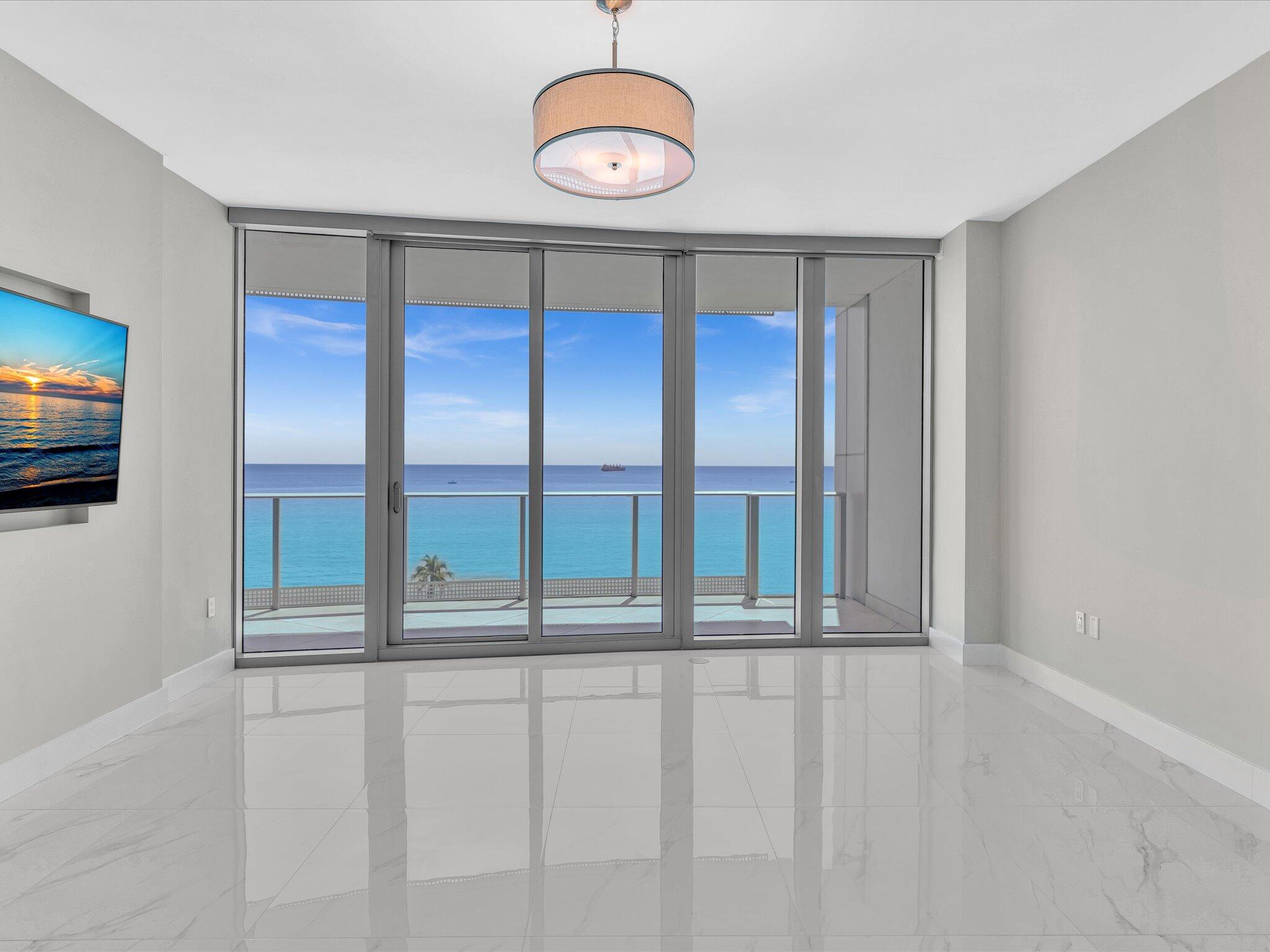 PARAMOUNT FT LAUDERDALE CONDO - Residential Lease