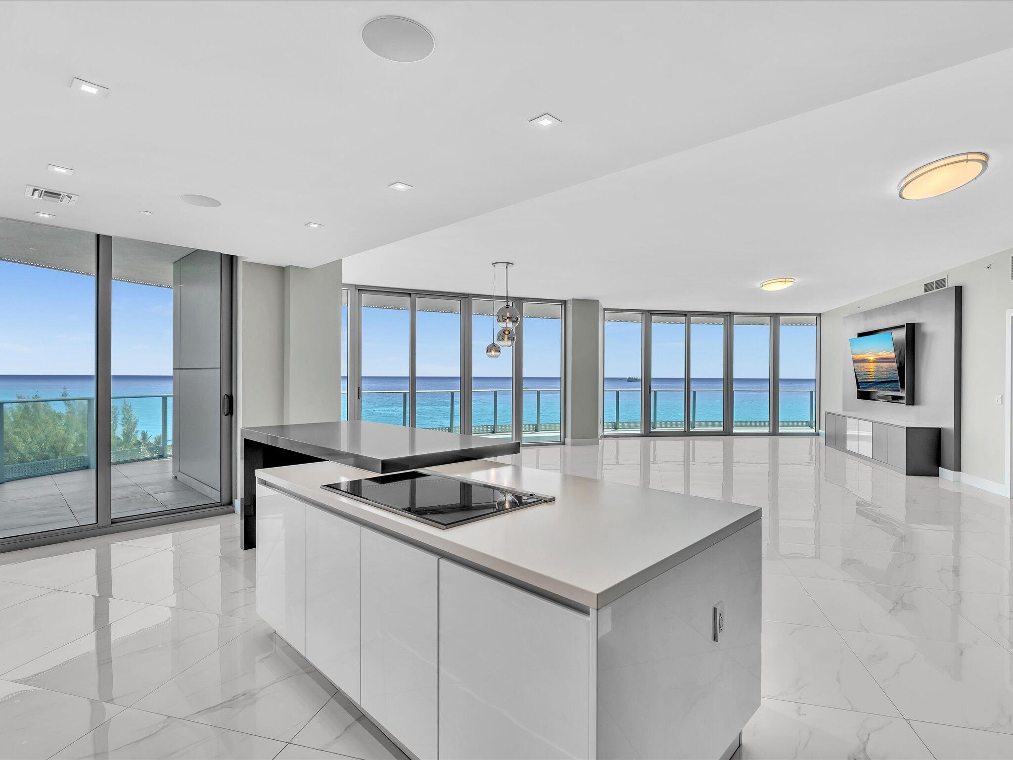 PARAMOUNT FT LAUDERDALE CONDO - Residential Lease