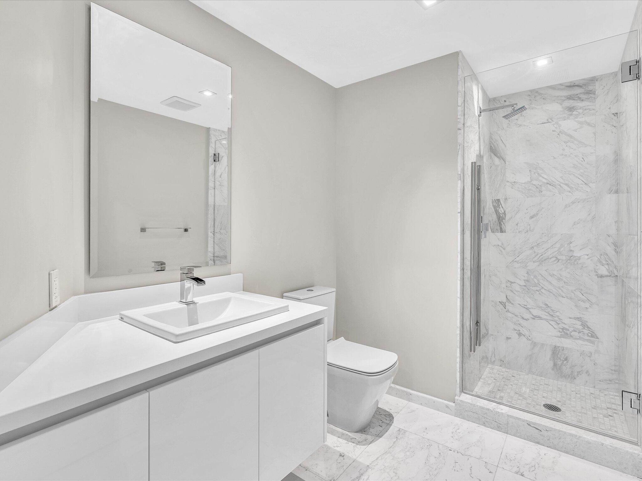 PARAMOUNT FT LAUDERDALE CONDO - Residential Lease