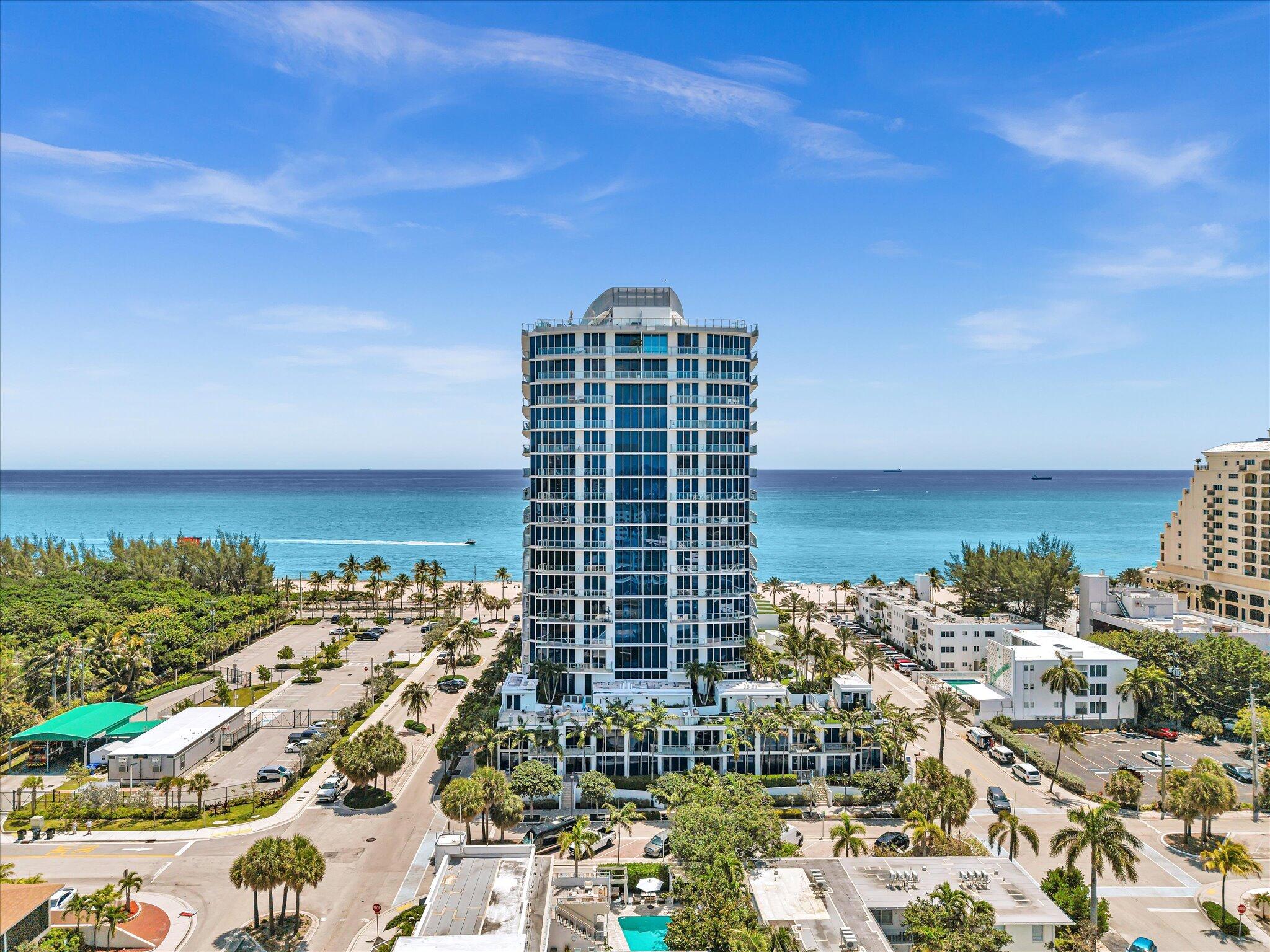 PARAMOUNT FT LAUDERDALE CONDO - Residential Lease