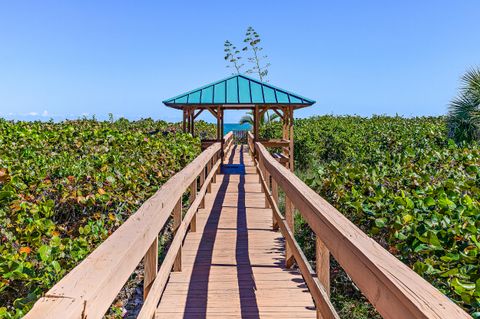 A home in Hutchinson Island