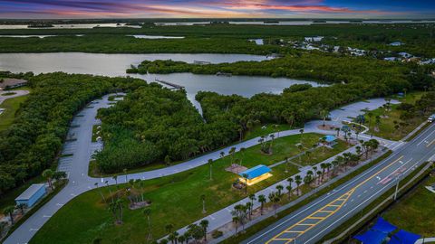 A home in Hutchinson Island