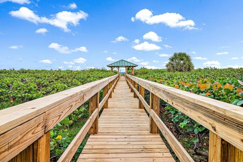 A home in Hutchinson Island