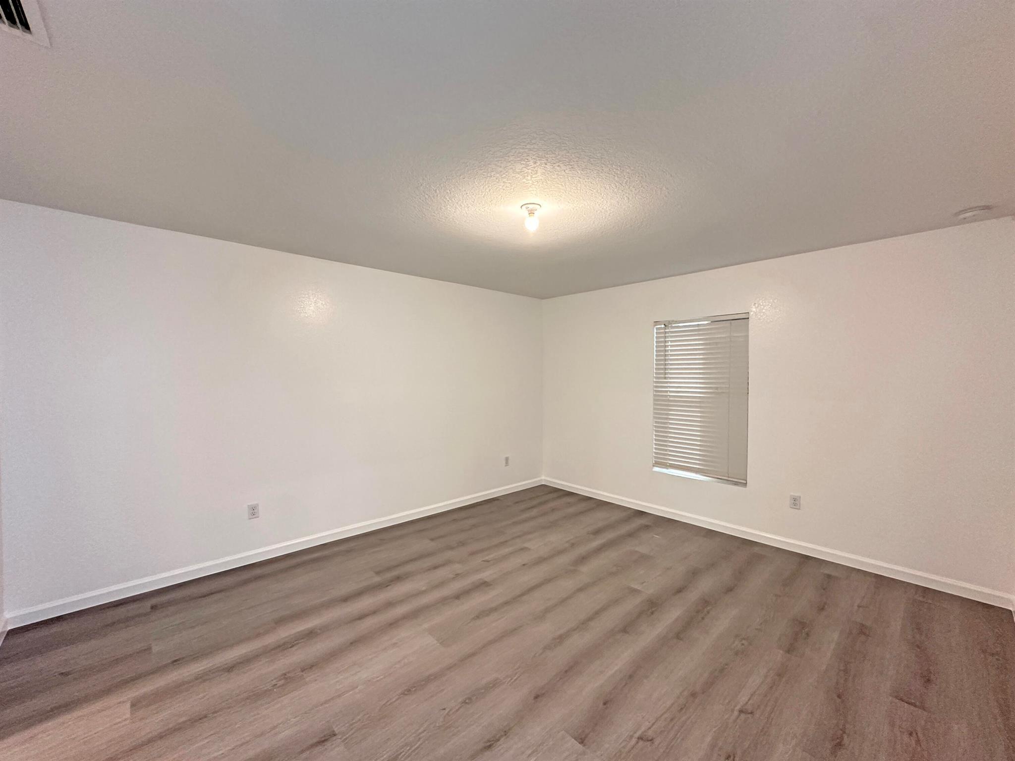 BENT CREEK TRACT B-2 - Residential Lease