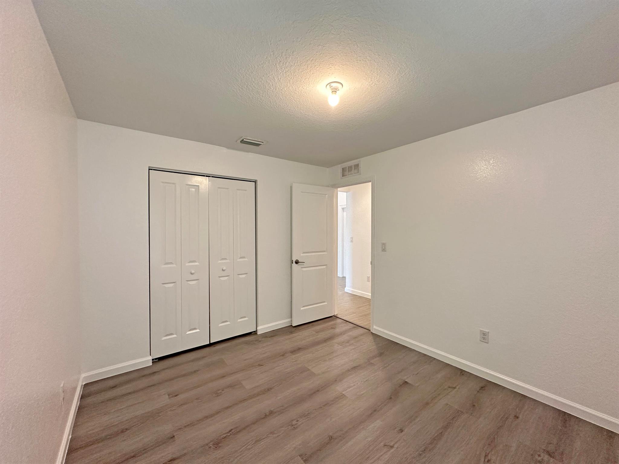 BENT CREEK TRACT B-2 - Residential Lease