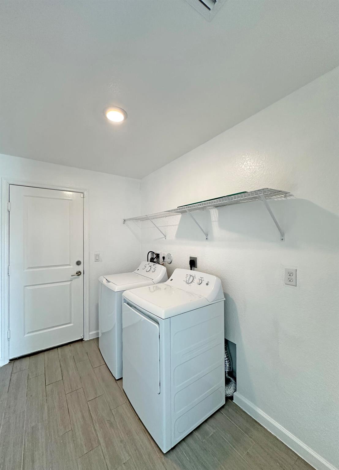 BENT CREEK TRACT B-2 - Residential Lease