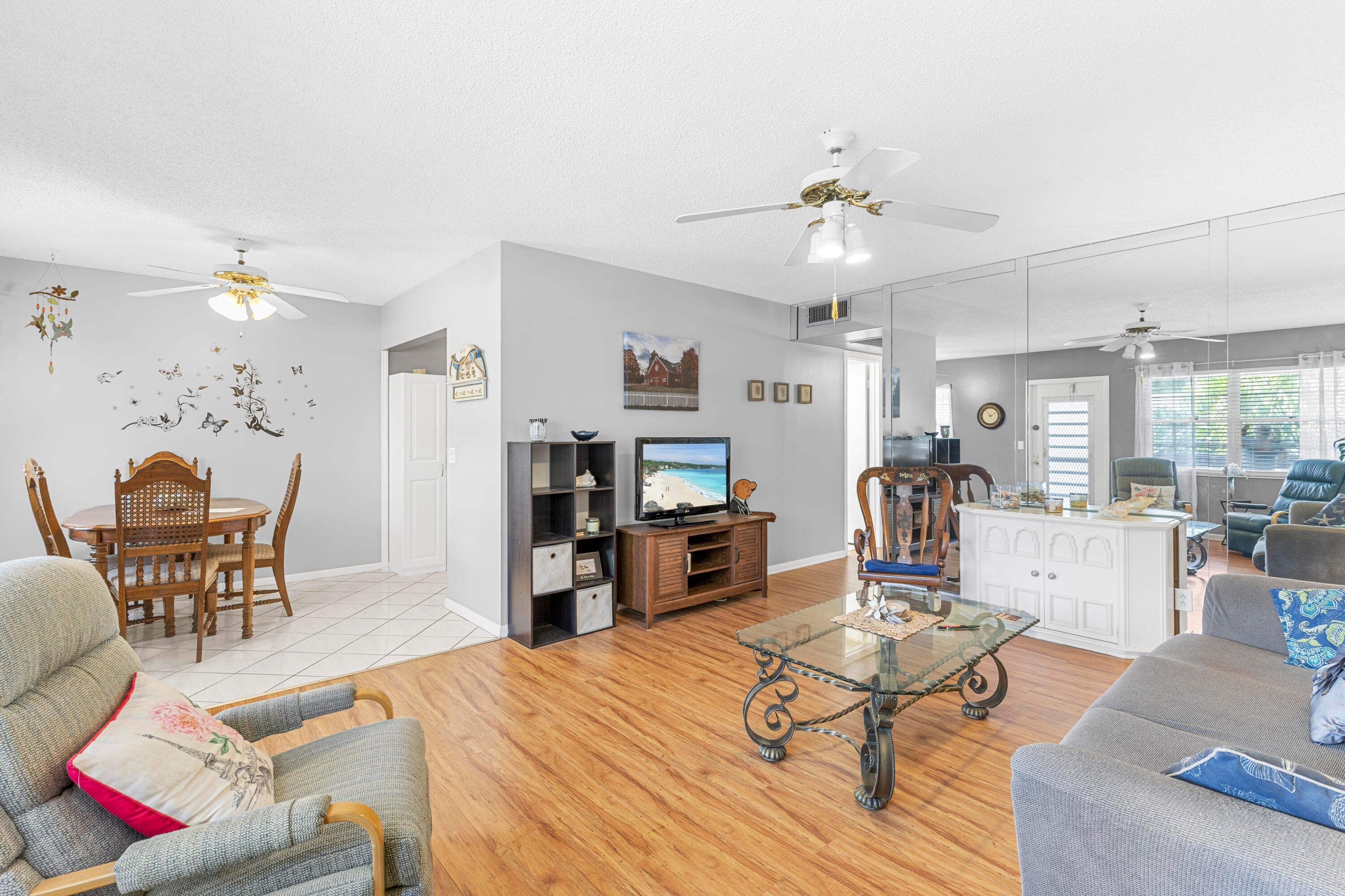 159 Newport J