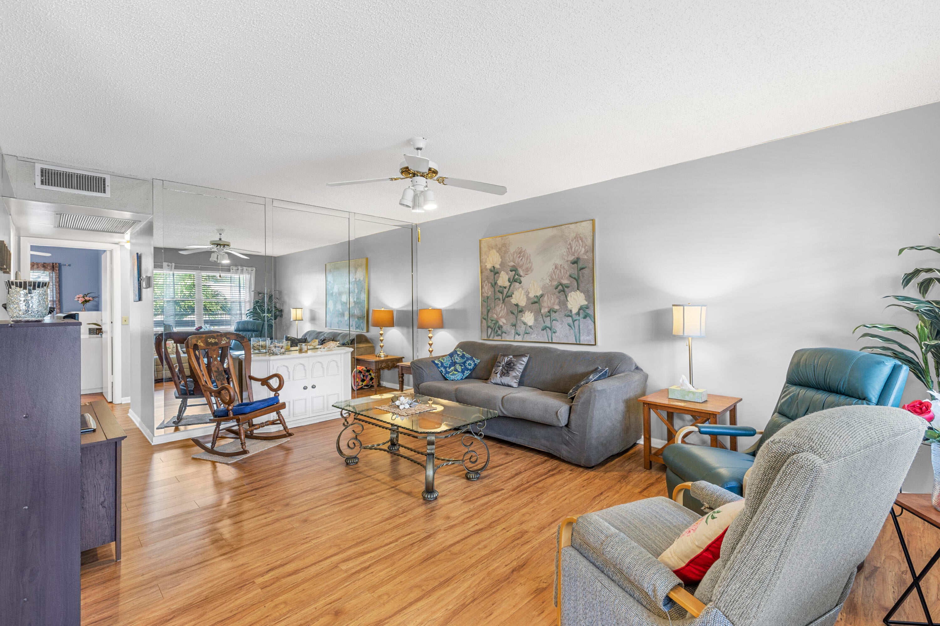 159 Newport J