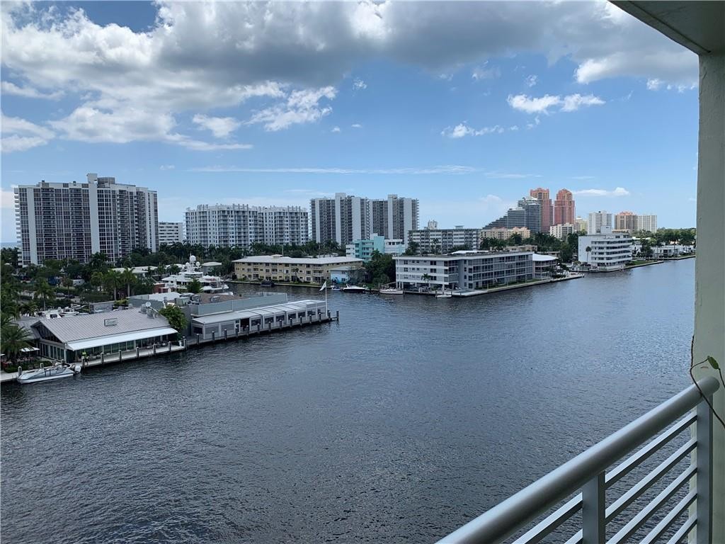 Lauderdale Tower - Residential