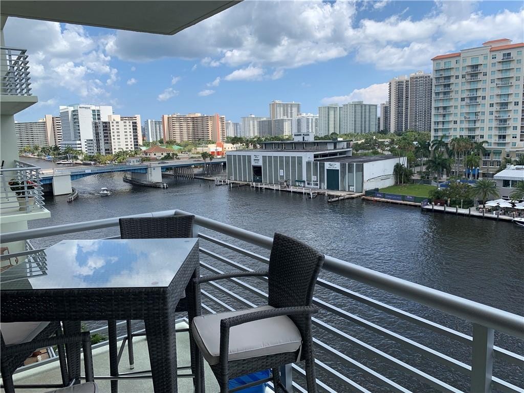 Lauderdale Tower - Residential