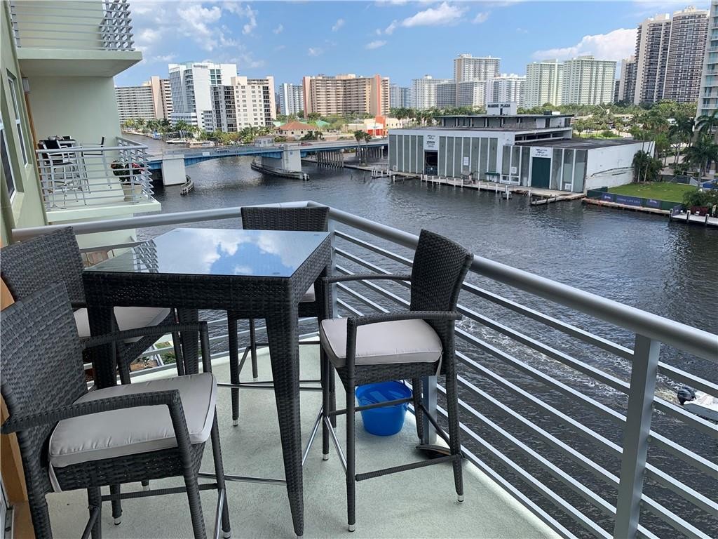 Lauderdale Tower - Residential