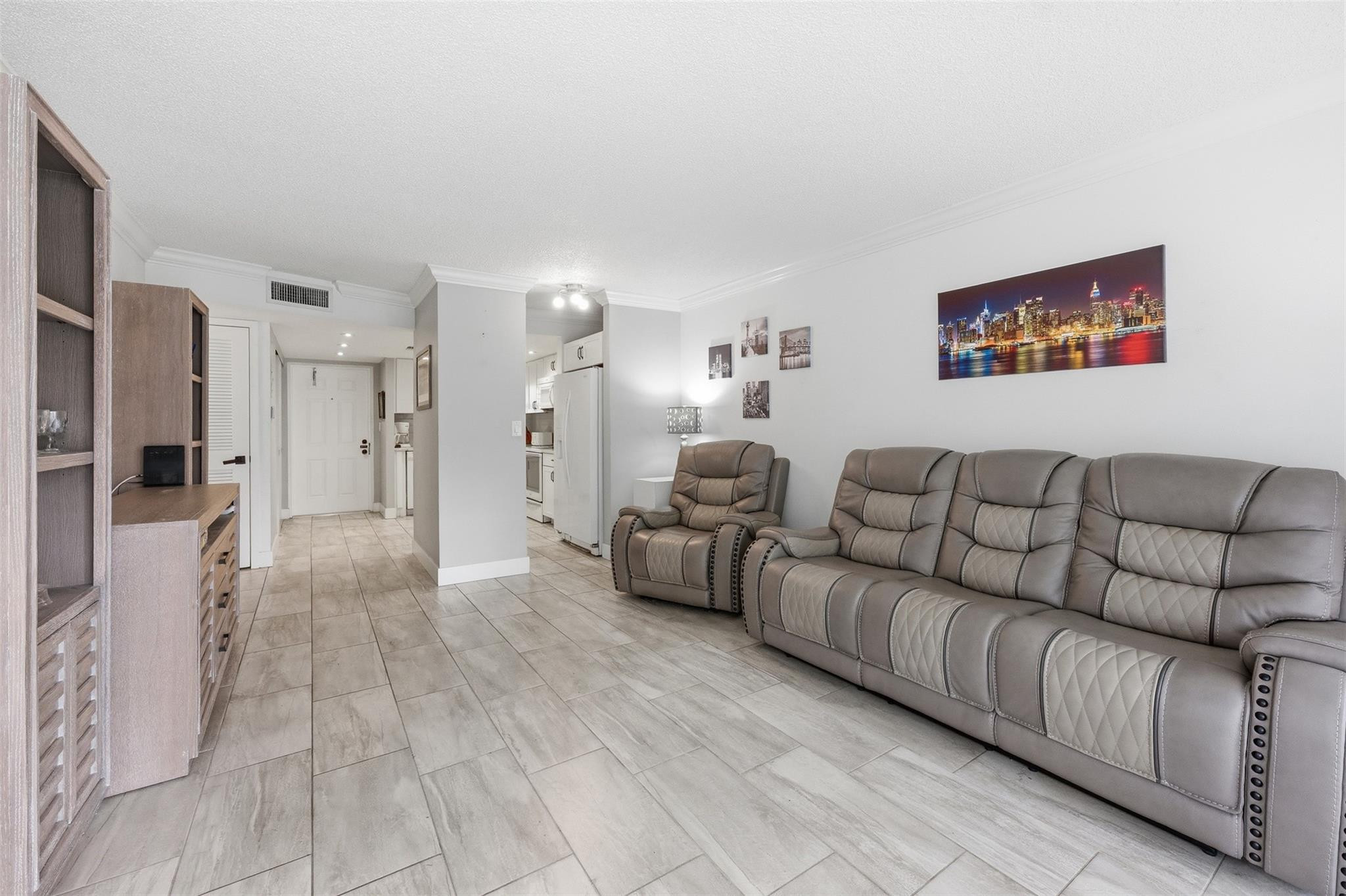 Sunrise Lakes 3 - Residential