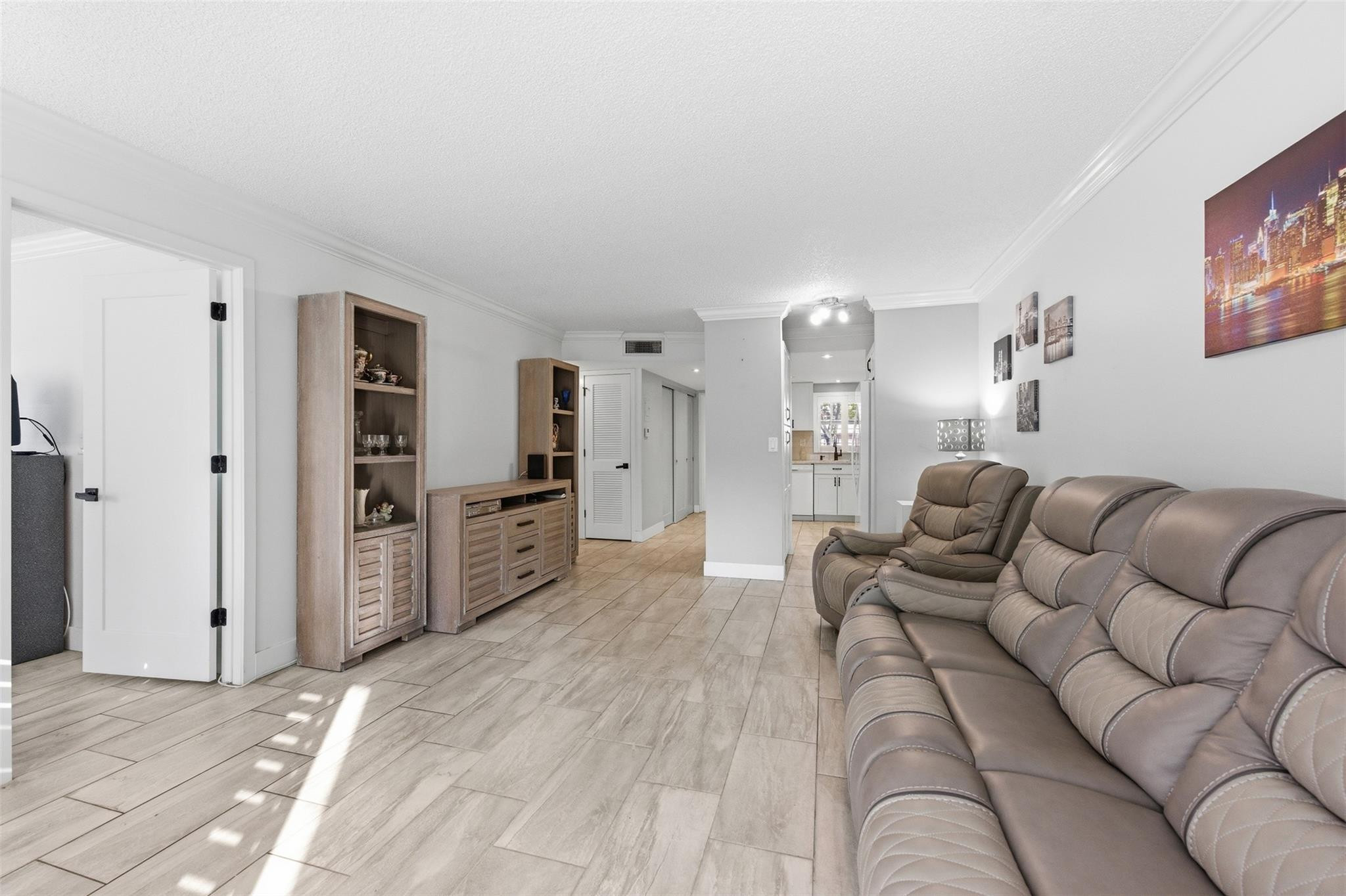 Sunrise Lakes 3 - Residential