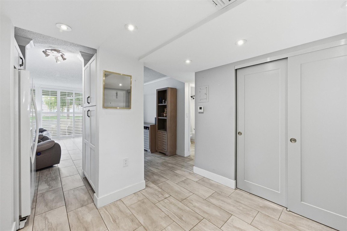 Sunrise Lakes 3 - Residential