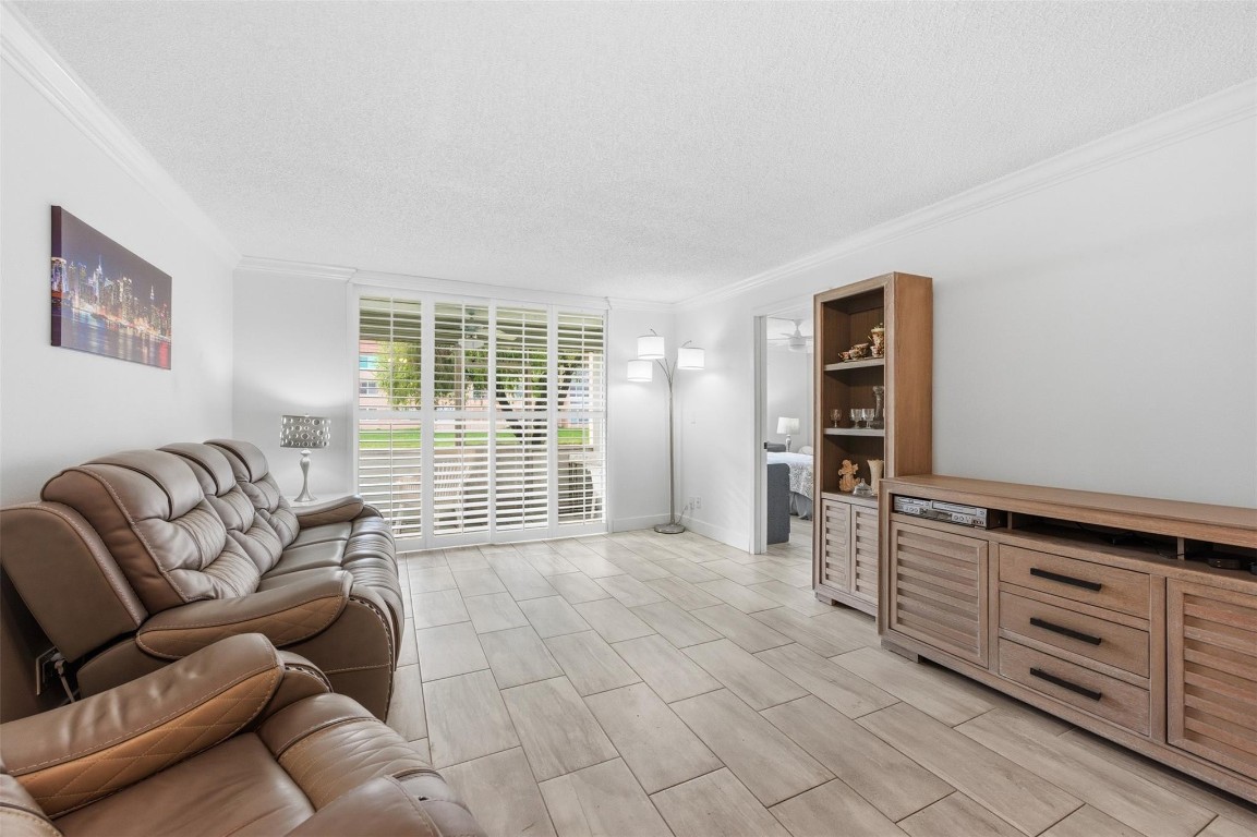 Sunrise Lakes 3 - Residential