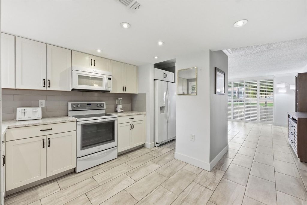 Photo of 9460 Sunrise Lakes Boulevard #112, Sunrise, FL 33322 (MLS # F10542393)