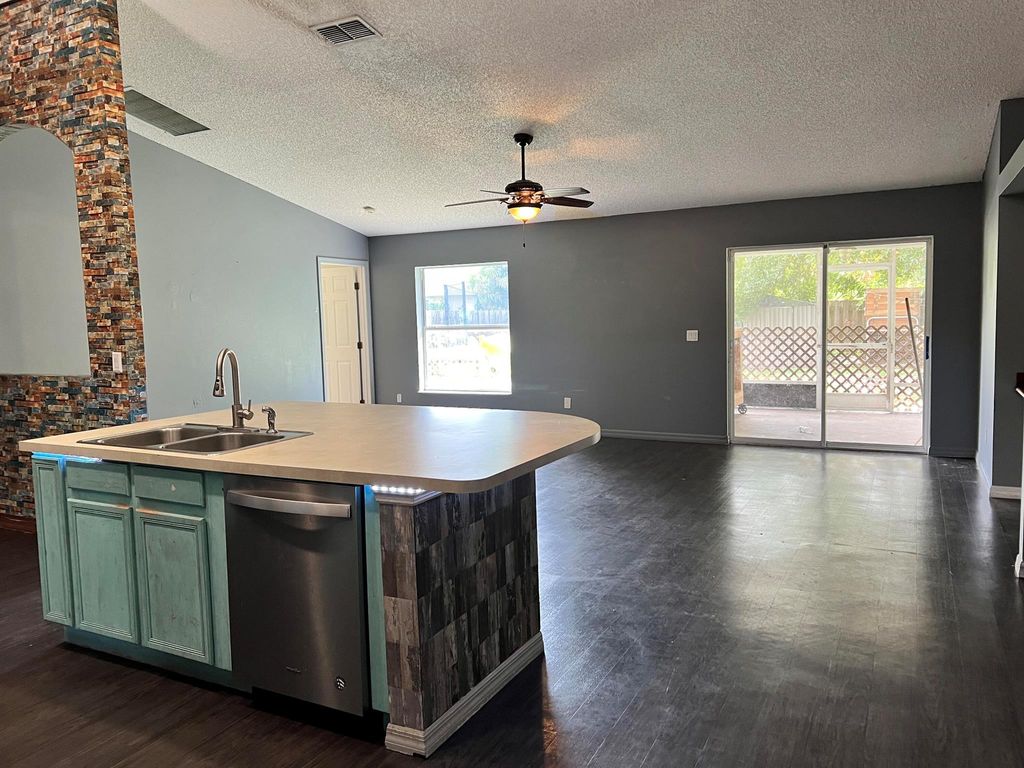 Photo of 5269 NW West Lovett Circle, Port Saint Lucie, FL 34986 (MLS # R11108570)