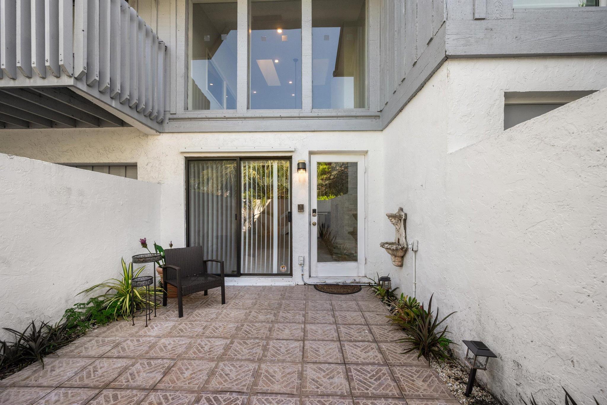 HARBOUR CLUB - Residential