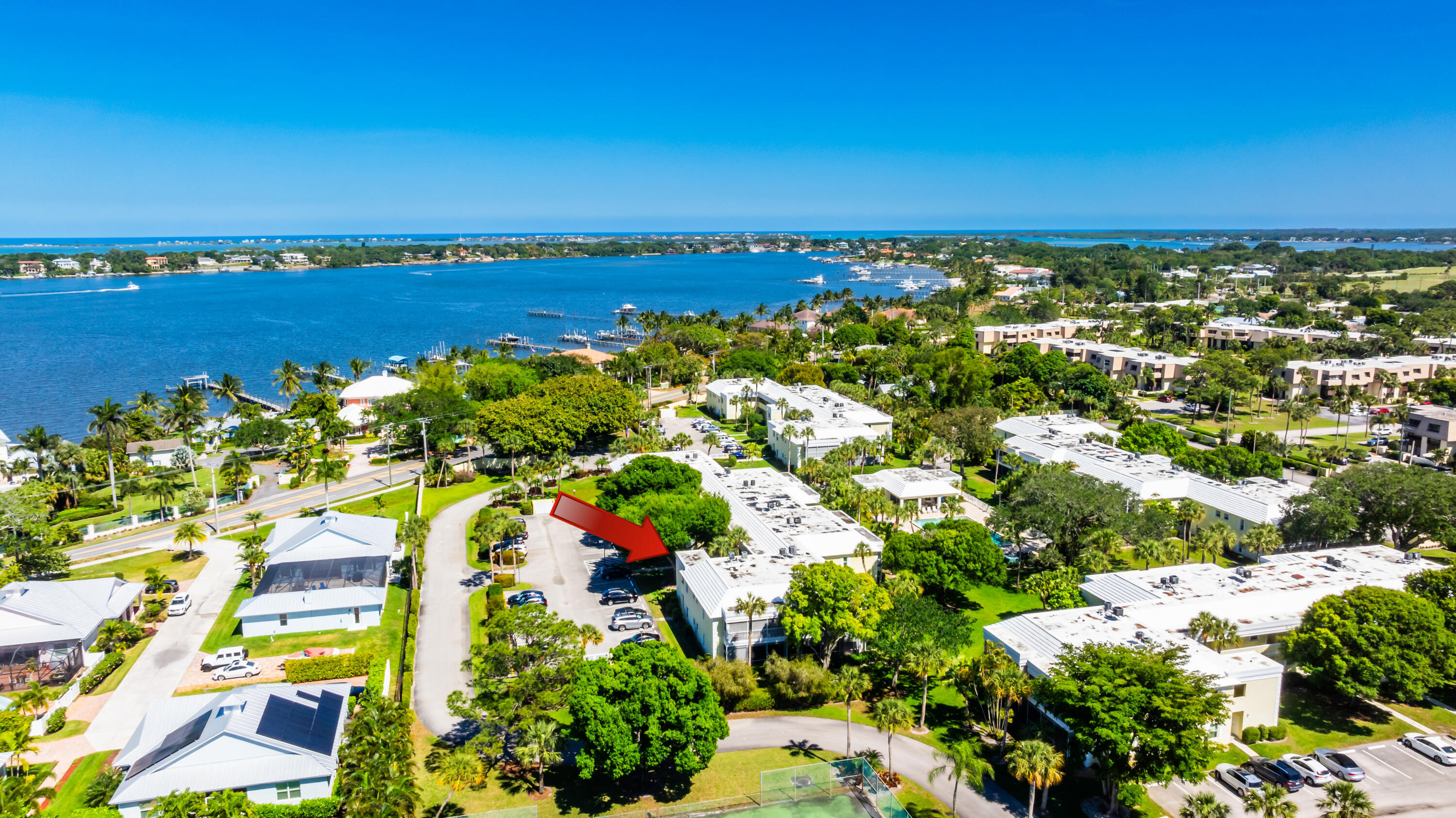 1600 SE Saint Lucie Boulevard 205, Stuart, FL, 34996/$335,000 3 1600 SE Saint Lucie Boulevard 205