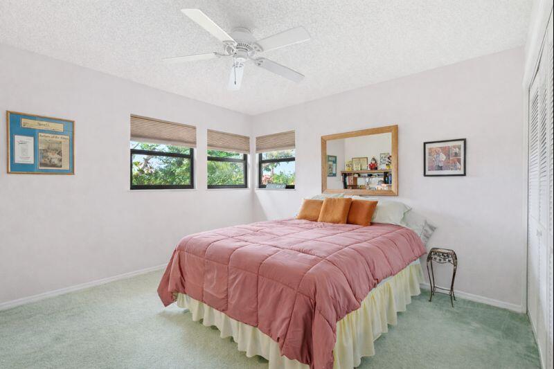 MARINER SANDS COUNTRY CLUB - Residential