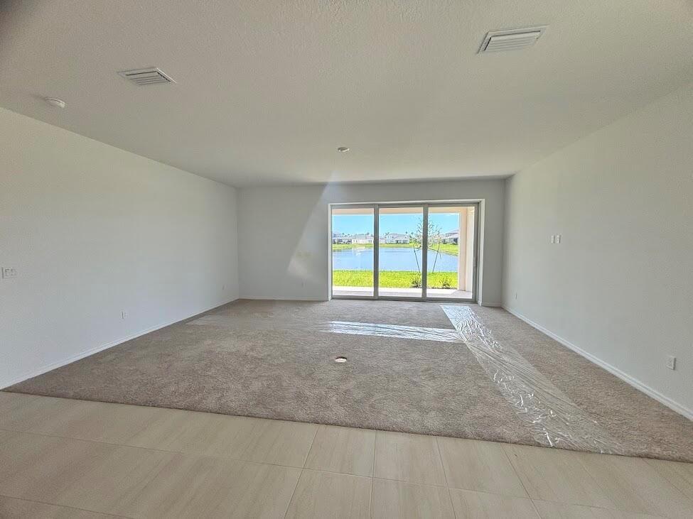 Central Park - Residential Lease