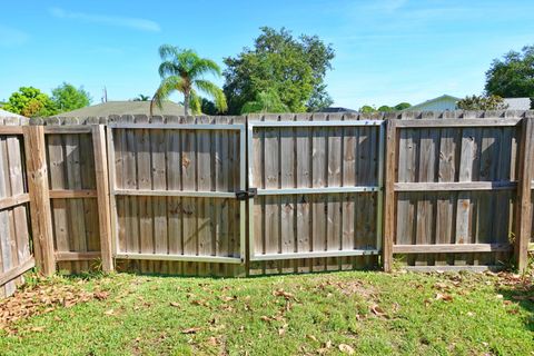 A home in Port St Lucie