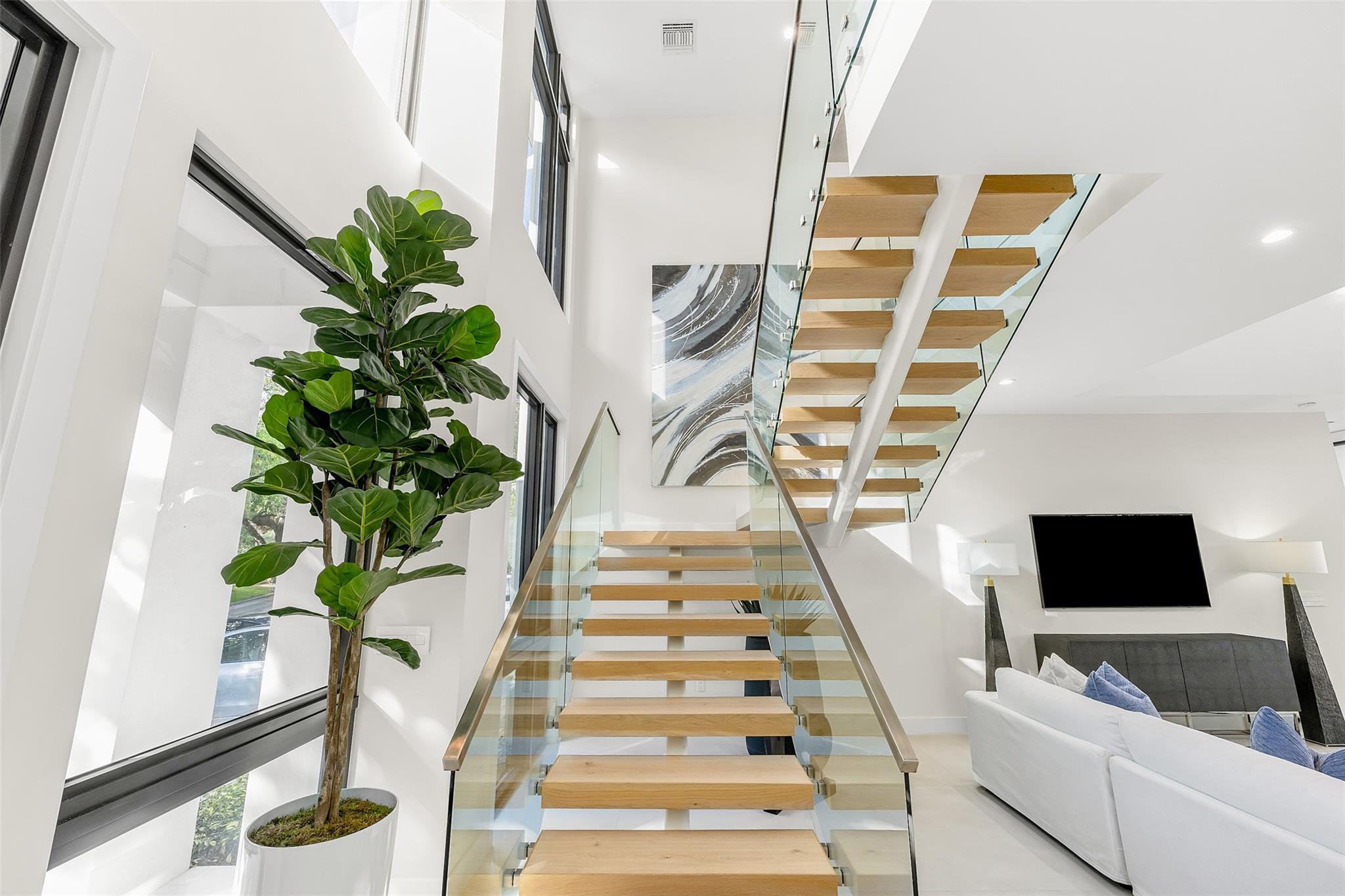 Rio Vista - Residential