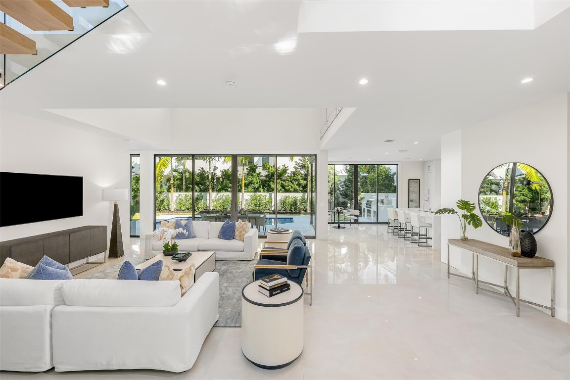 Rio Vista - Residential