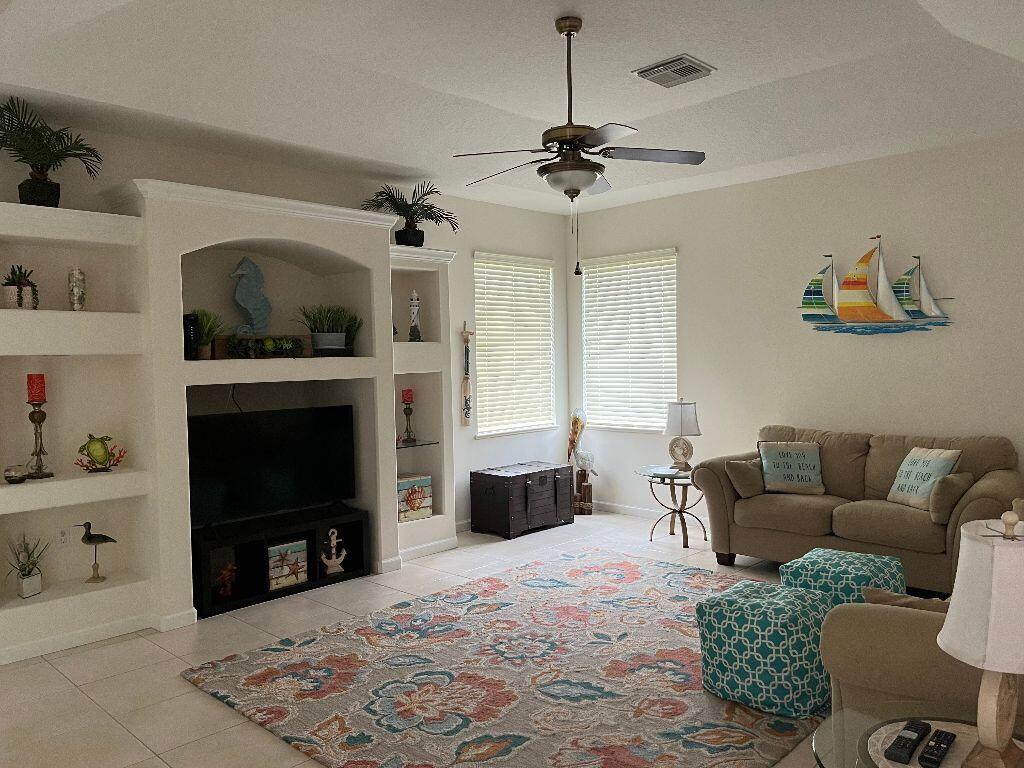 PORT ST LUCIE SECTION 44 - Residential