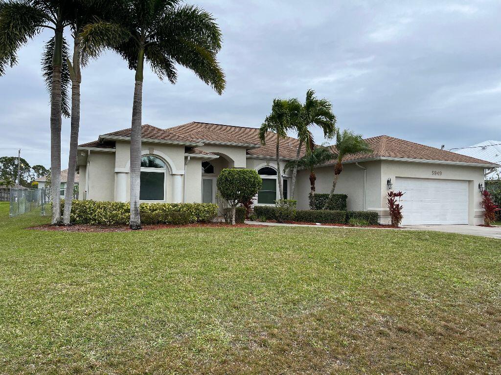 PORT ST LUCIE SECTION 44 - Residential