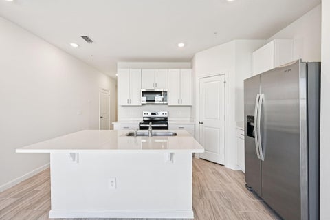 Tiny photo for 632 Salisbury Circle, Fort Pierce, FL 34982 (MLS # B26036826)