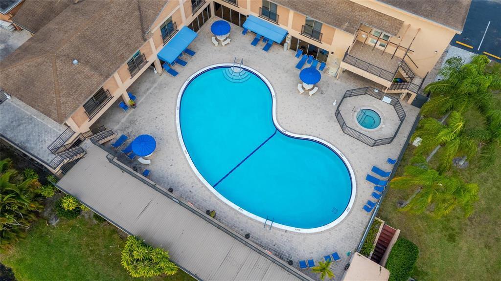 PALM LAKES CONDO - Residential
