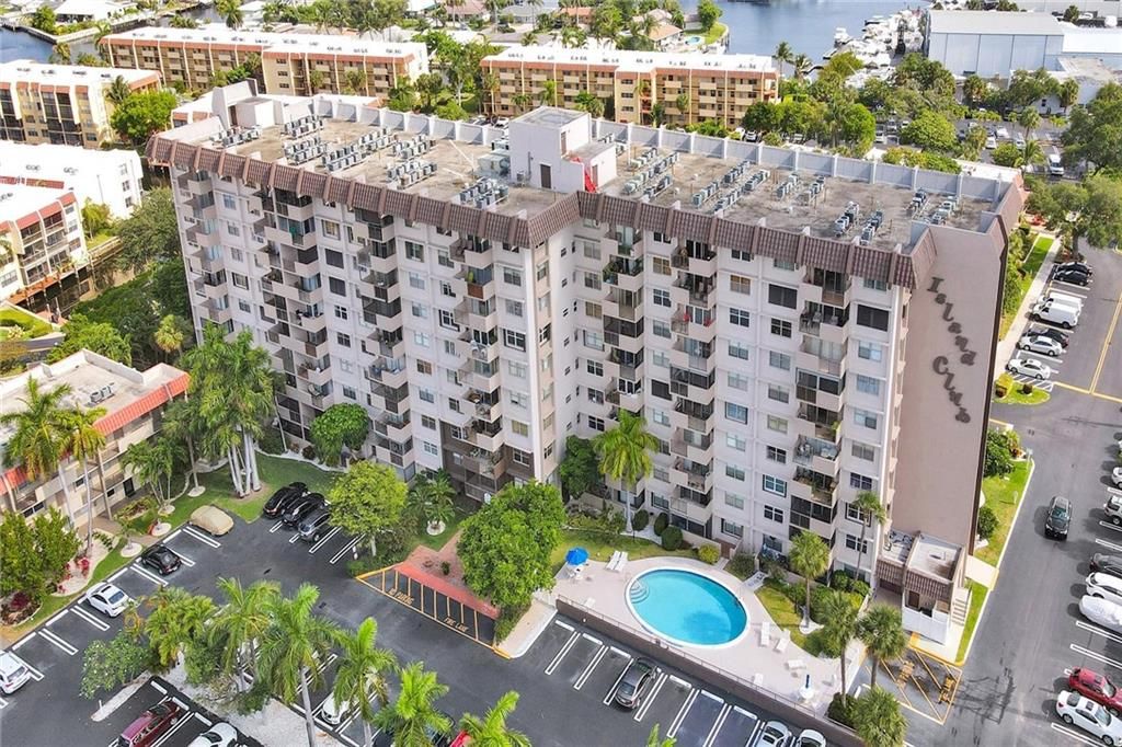 Photo of 777 S Federal Hwy Hwy #PENTHOUSE 1C, Pompano Beach, FL 33062 (MLS # F10329573)