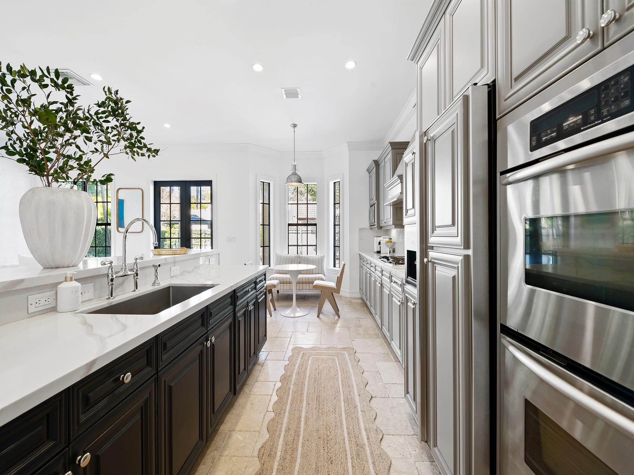 RIO VISTA C J HECTORS RES - Residential