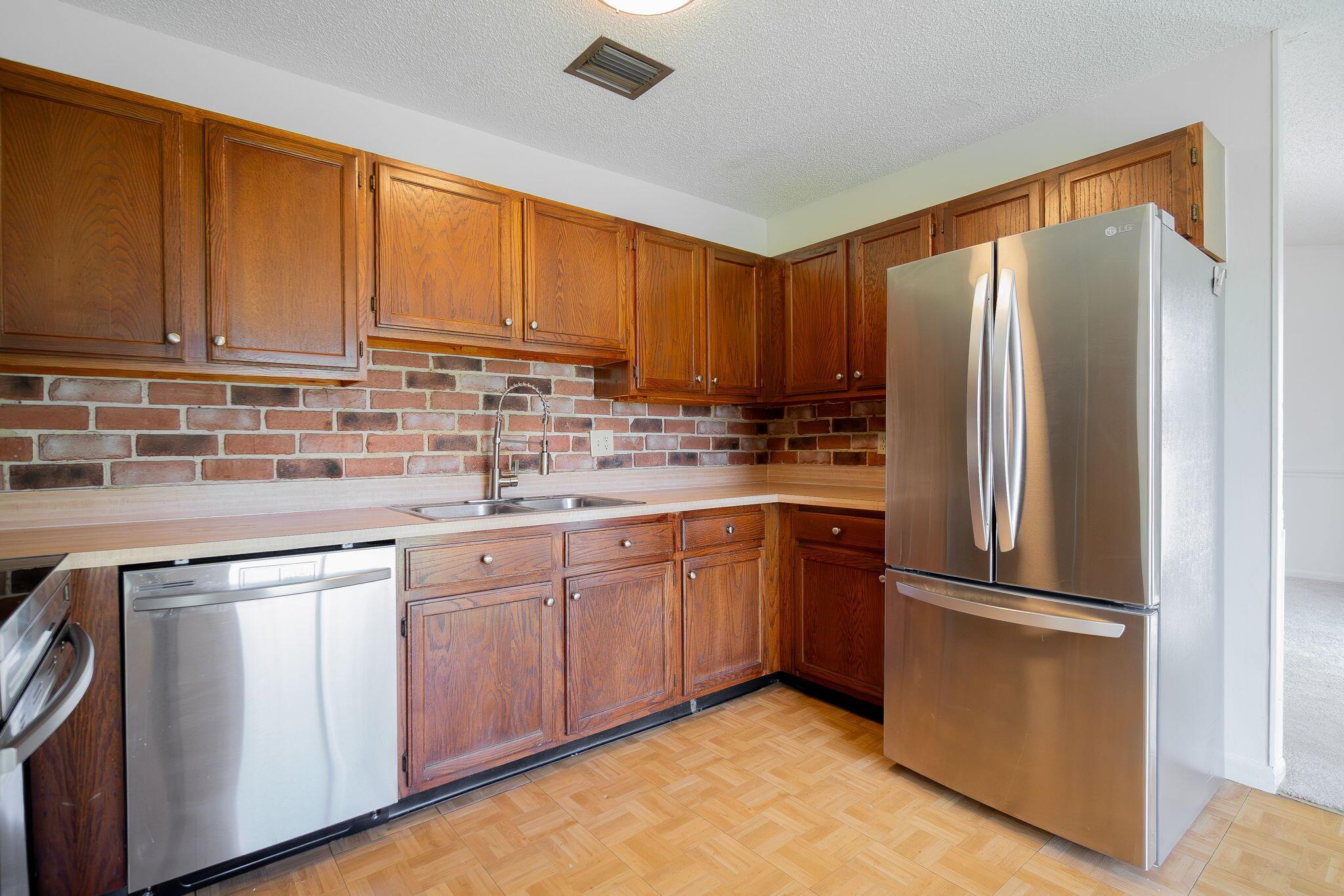 COUNTRYWOOD PL 3 - Residential