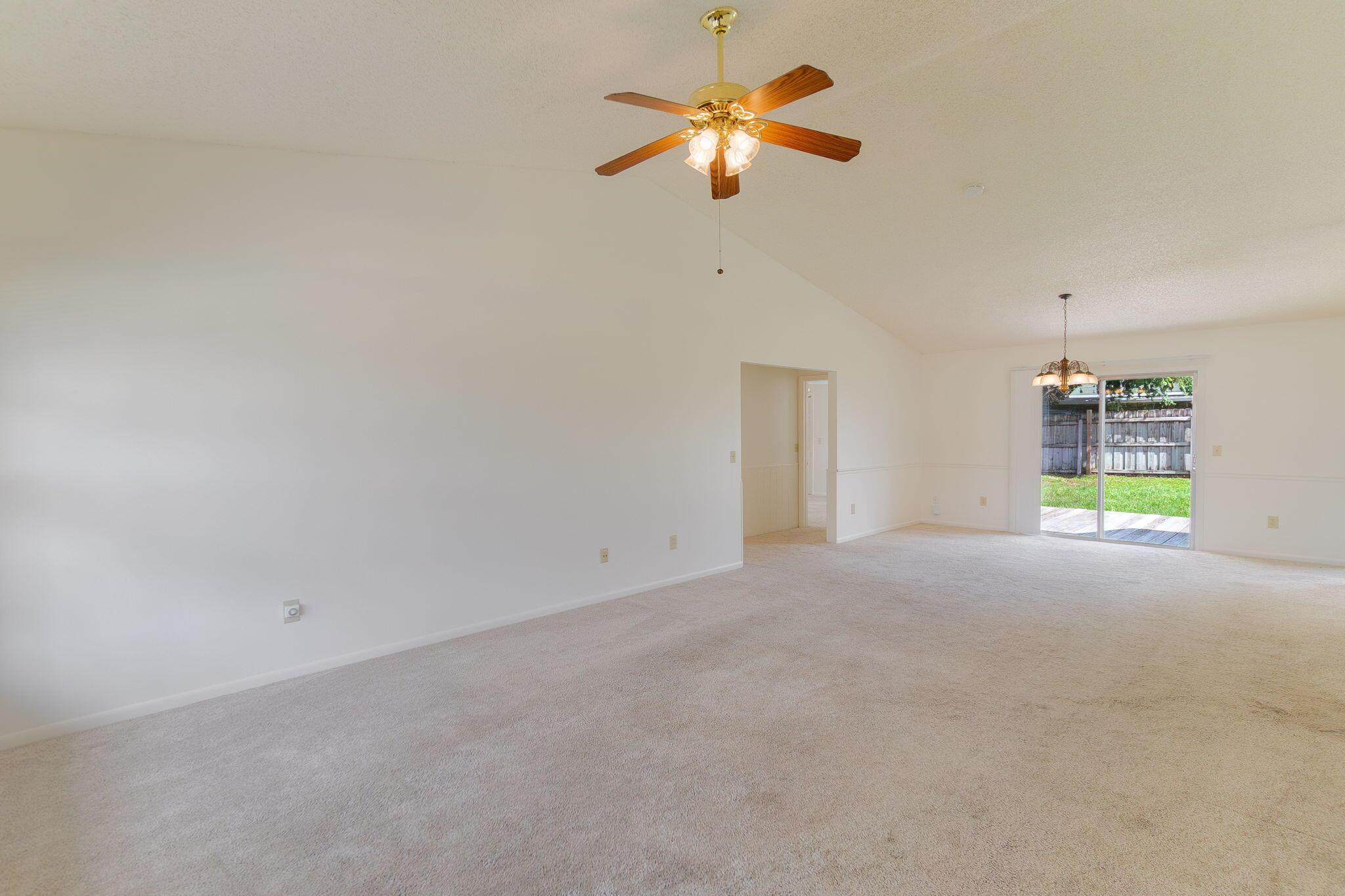 7786 Blairwood Circle N