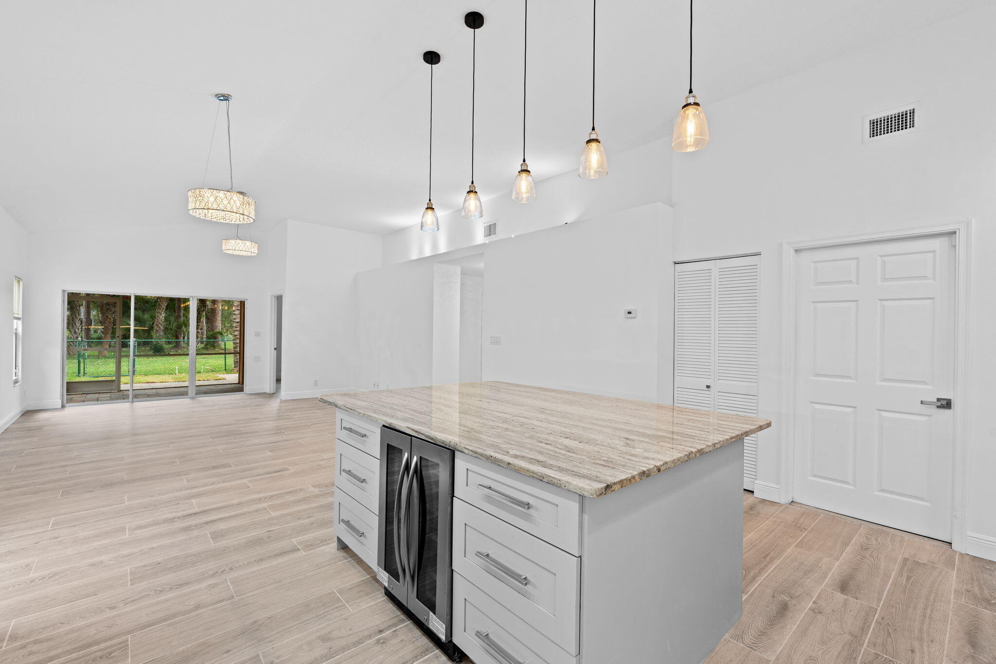 WOODBINE PAR E - Residential